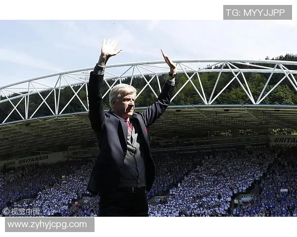 意大利足球传奇老将的辉煌历程与成就回顾