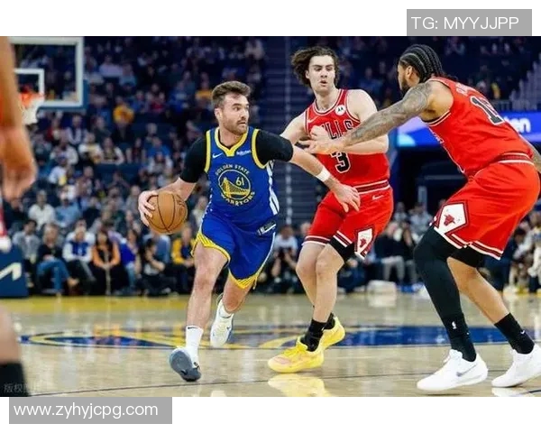 勇士乌布雷对决公牛球队的精彩对抗赛分析与展望